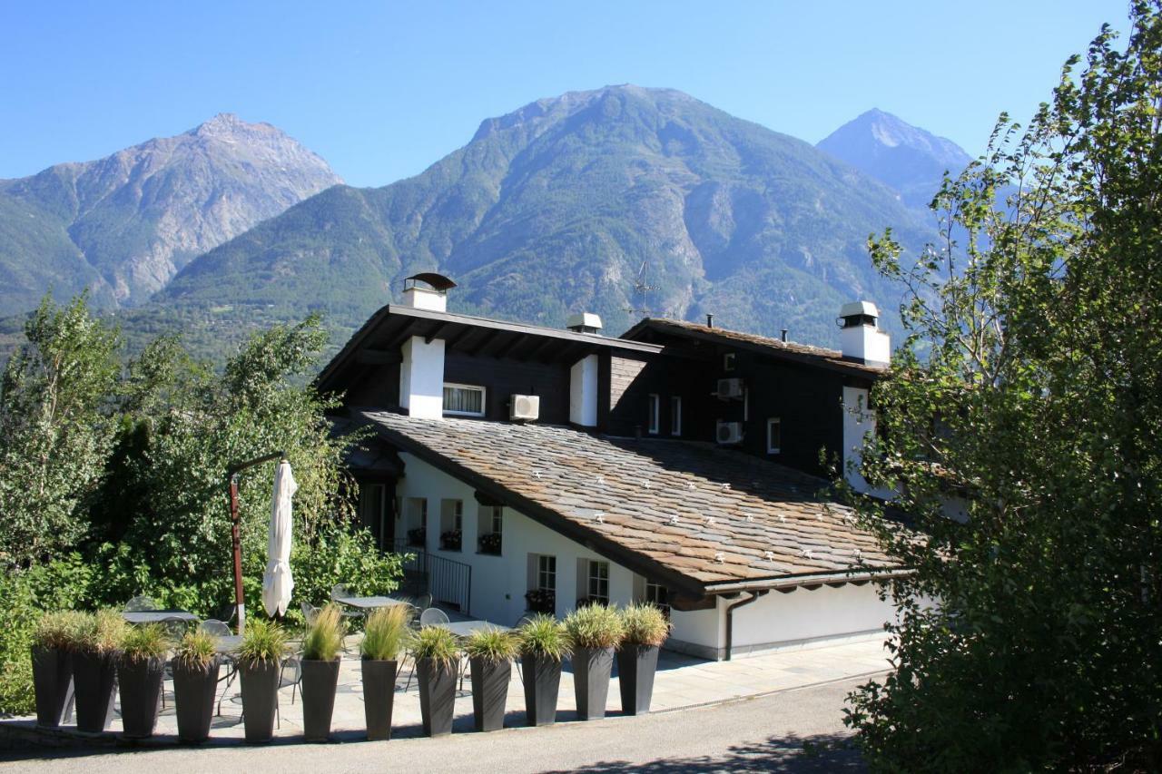 Hotel Village Pollein Dış mekan fotoğraf